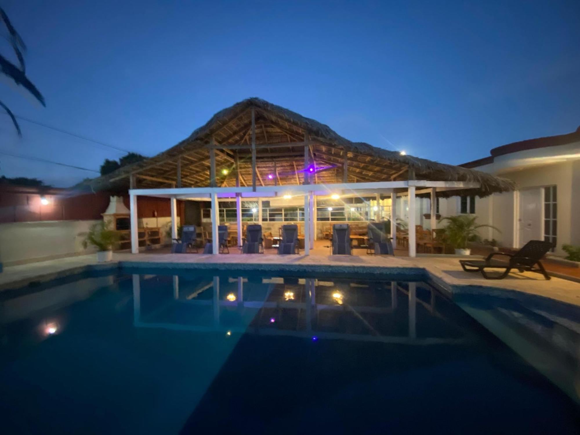Habitad Apartahotel Las Galeras Exterior foto